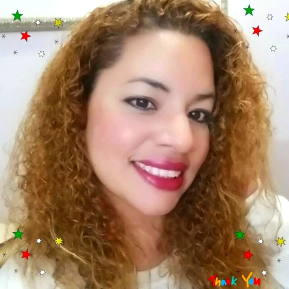 Meet your Posher💜 - Picture 6 of 9